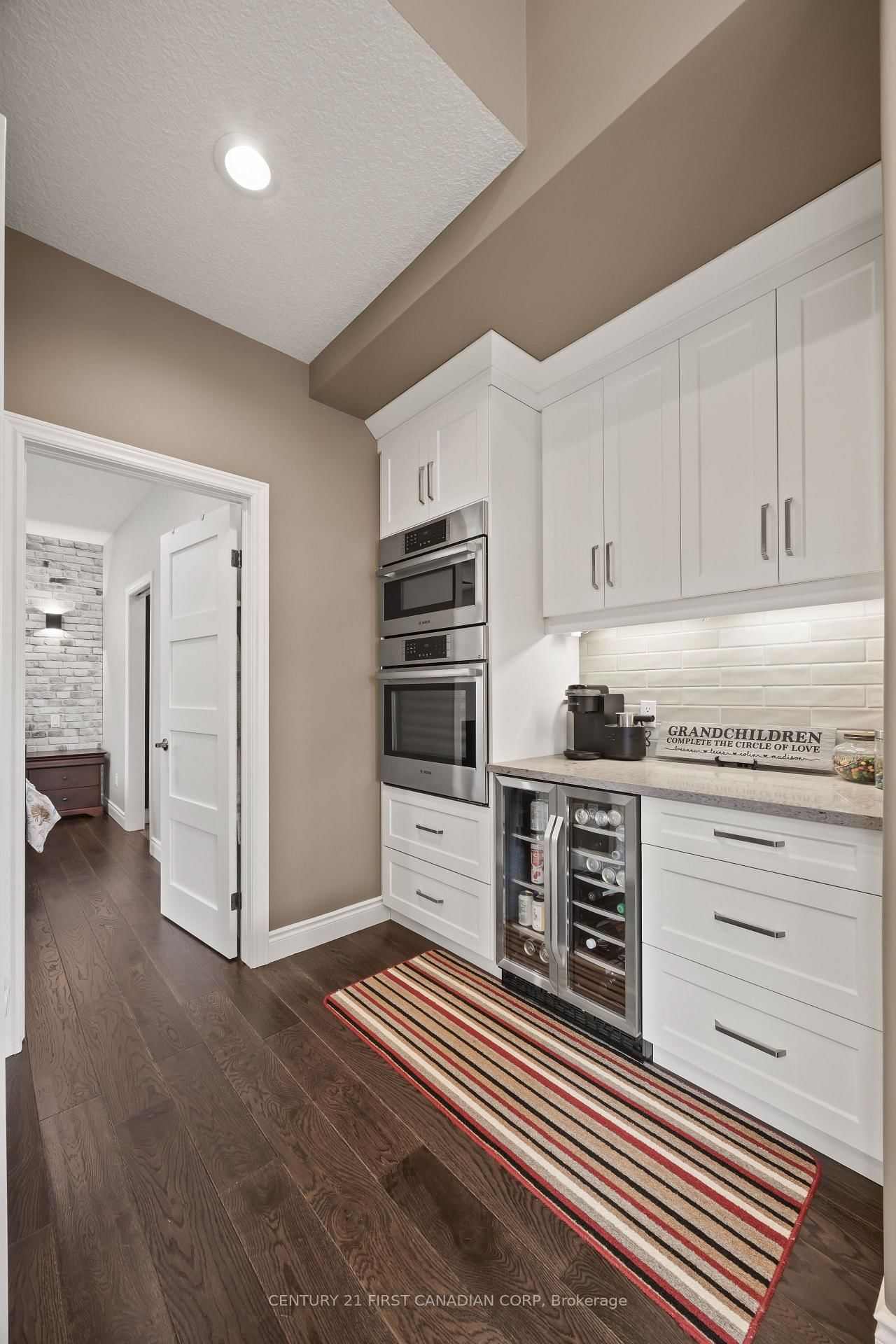 10159 Meadowlily Crescent • Lambton Shores, ON photo 24