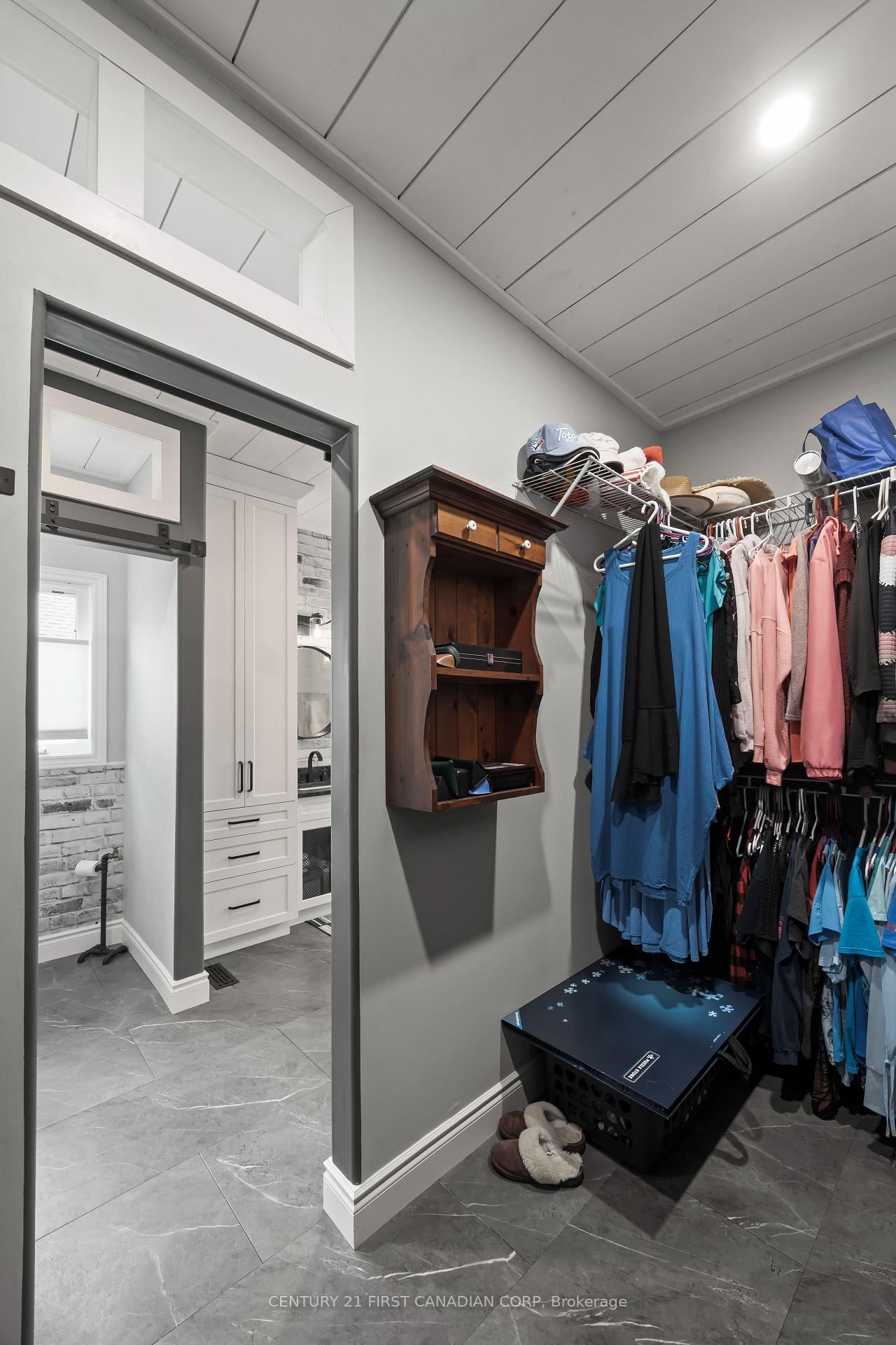 10159 Meadowlily Crescent • Lambton Shores, ON photo 35