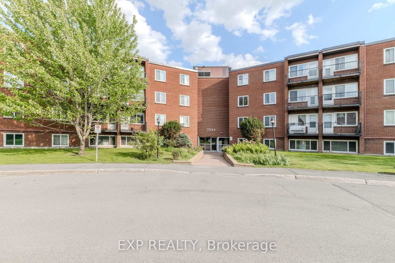 Unit 404 B — 2044 Arrowsmith Drive, Ottawa