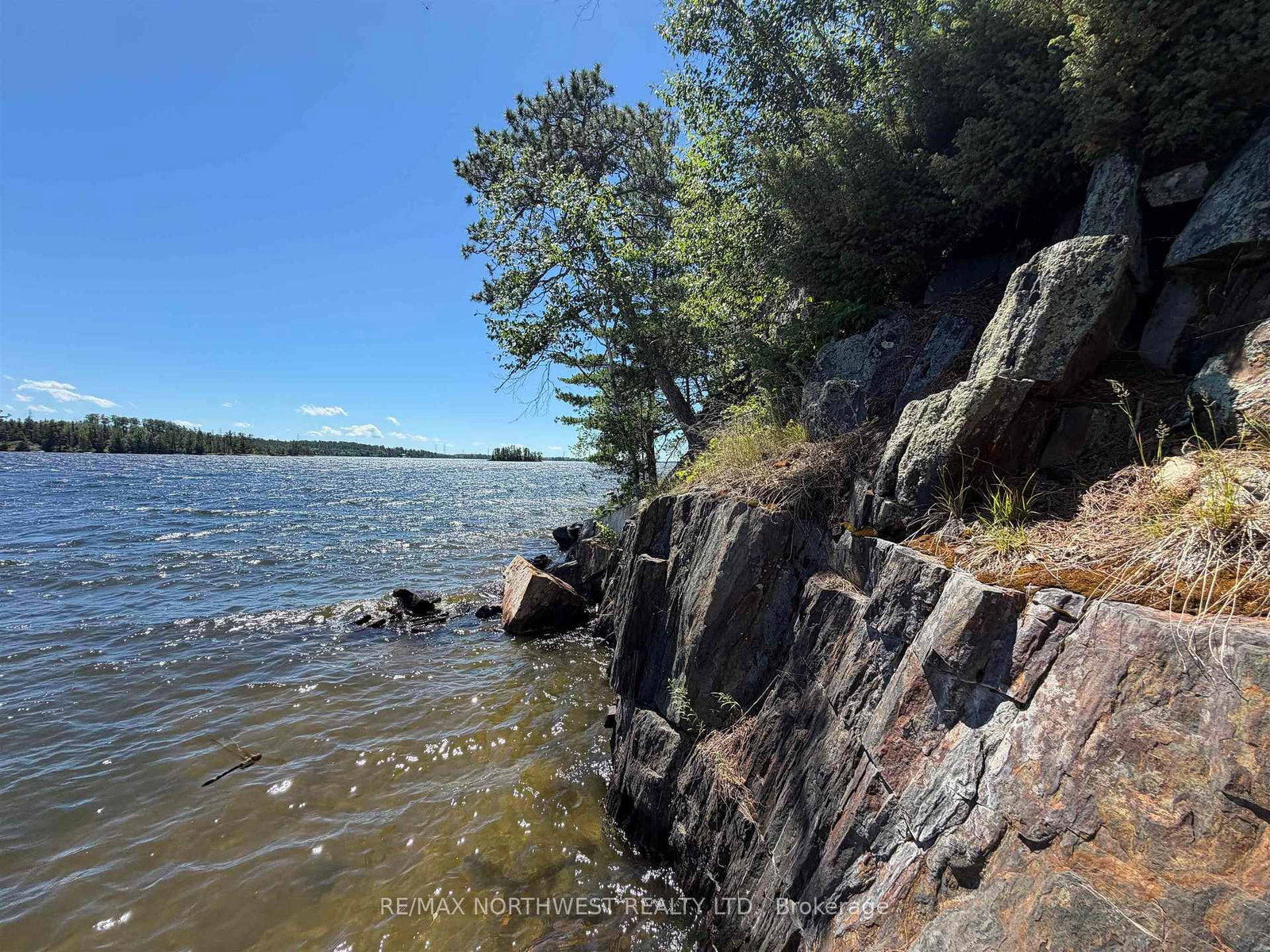 543A Reef Point Road • Rainy River Remote Area, ON photo 3