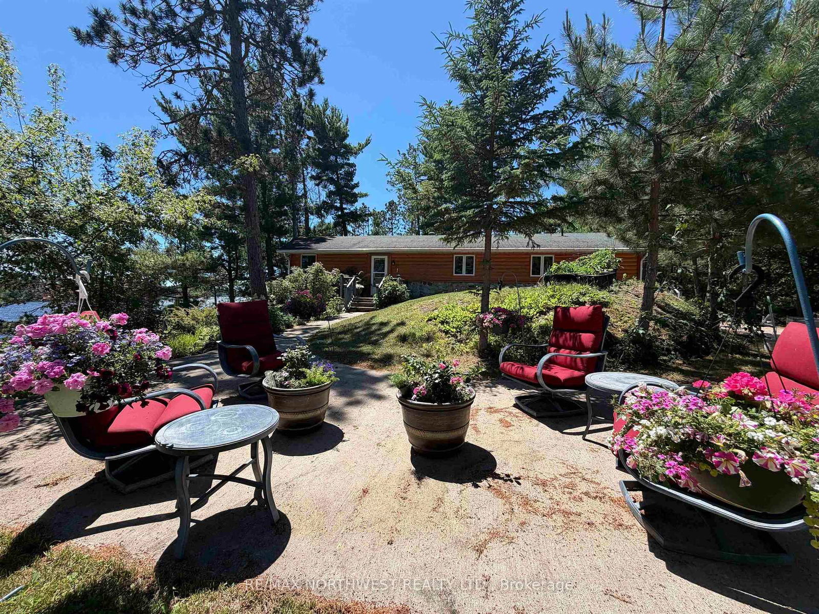 543A Reef Point Road • Rainy River Remote Area, ON photo 36