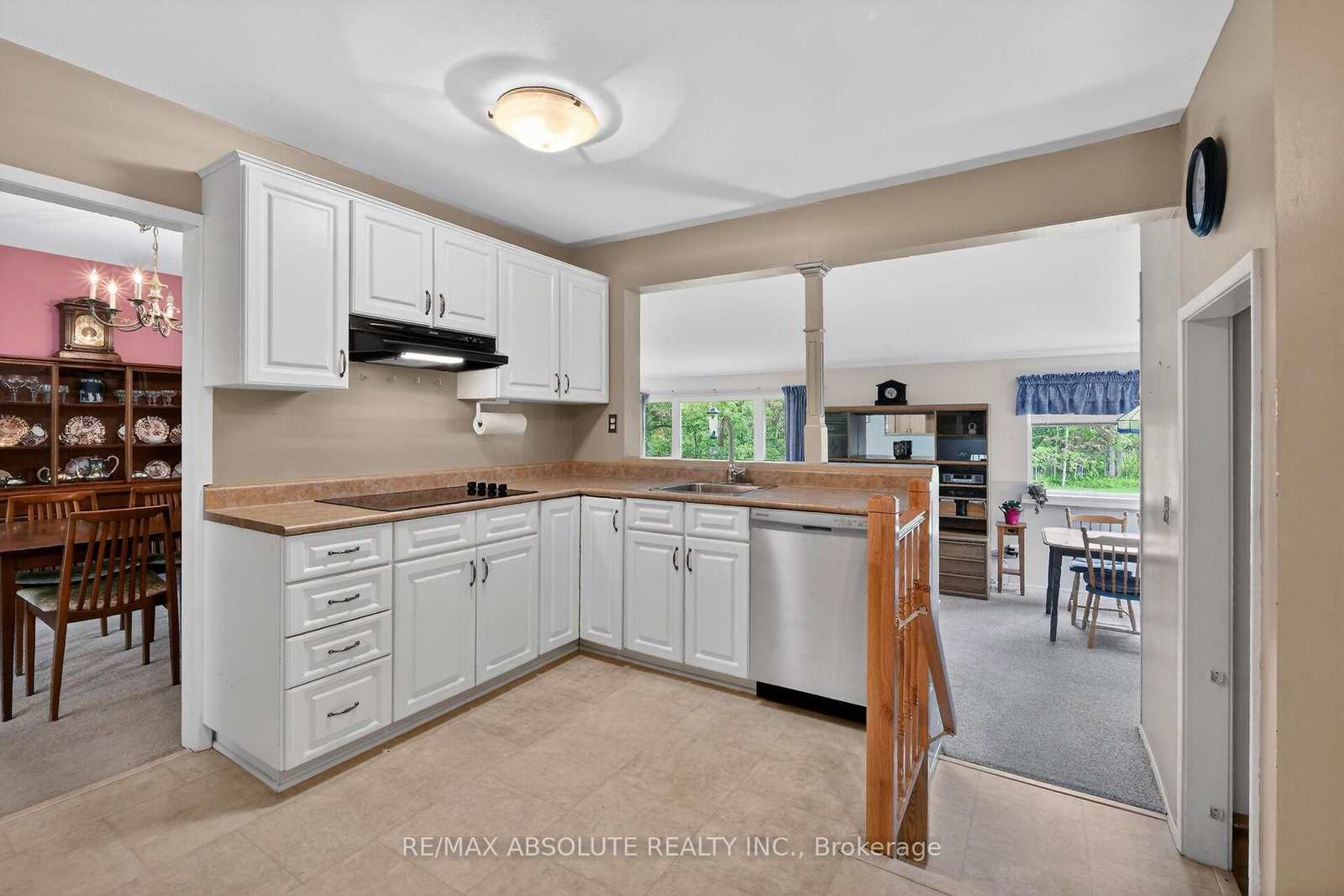 59 Evergreen Drive • Ottawa, ON photo 18