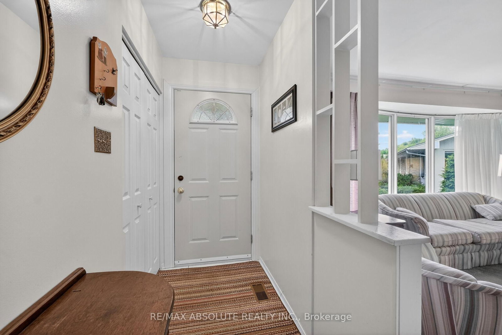 59 Evergreen Drive • Ottawa, ON photo 4