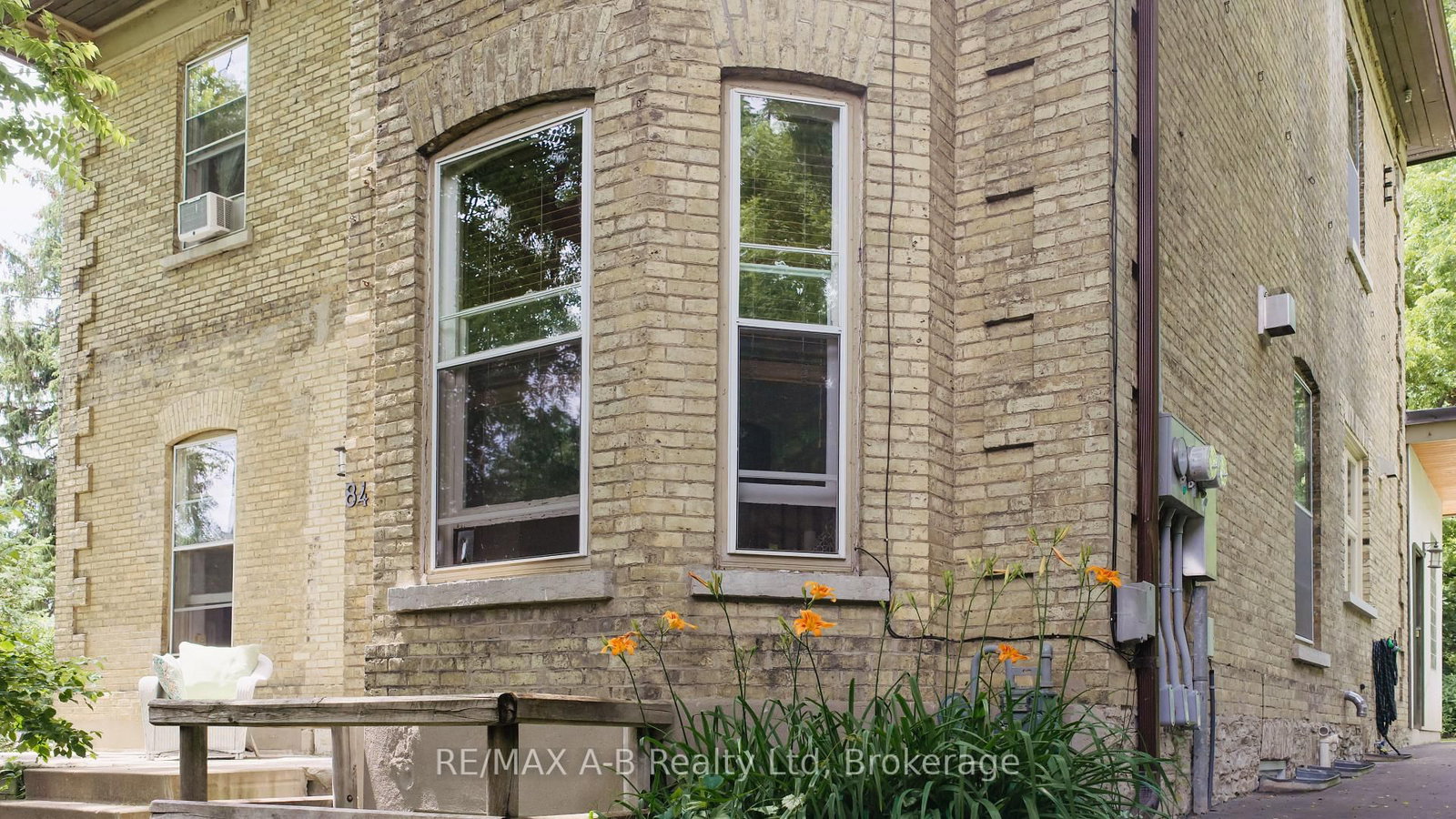 84 Church Street N • St. Marys, ON photo 45