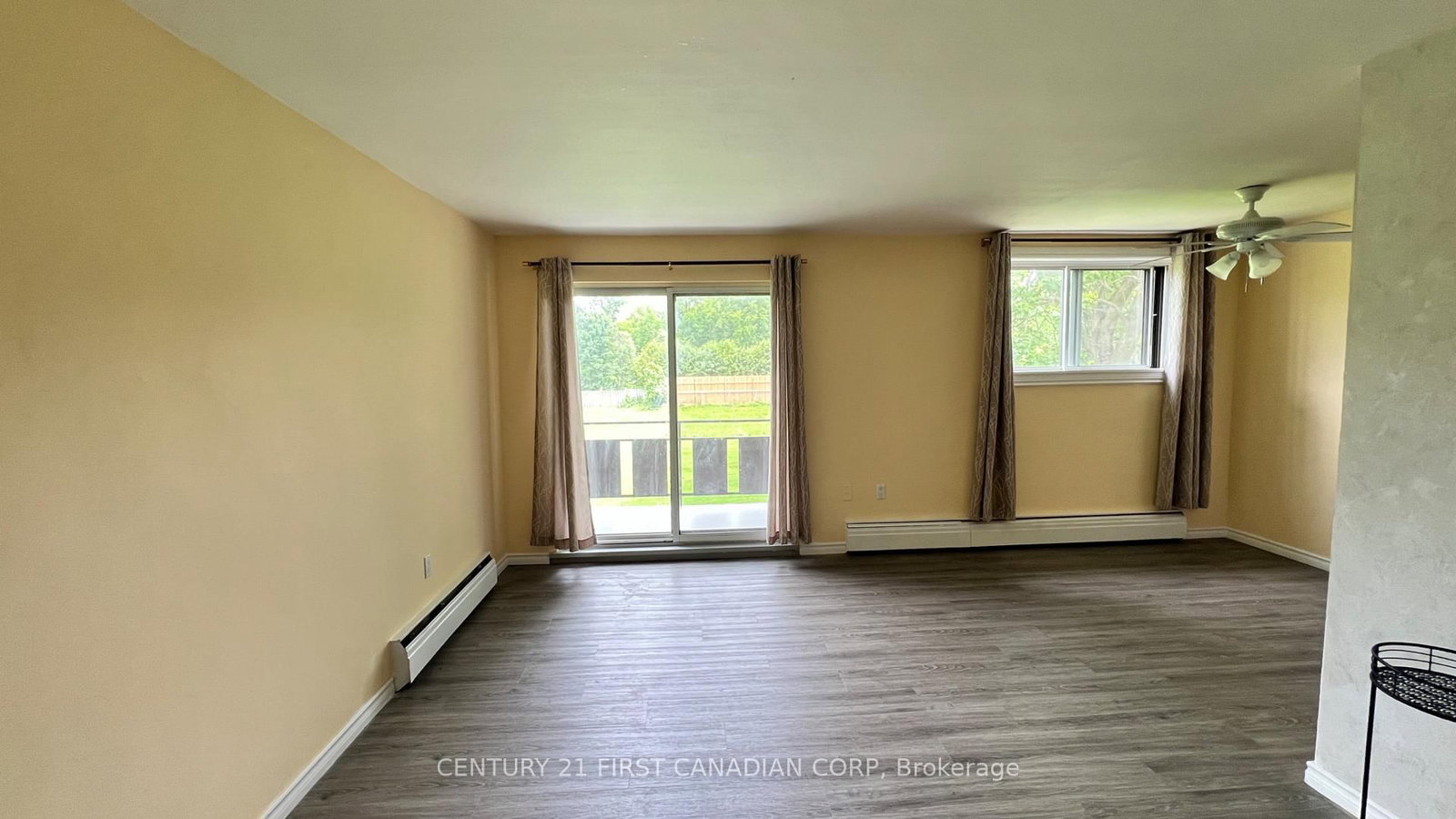 Condo for sale at 207-1830 DUMONT Street, London East, Ontario, N5W 2S1 - East H - MLS: X13507546