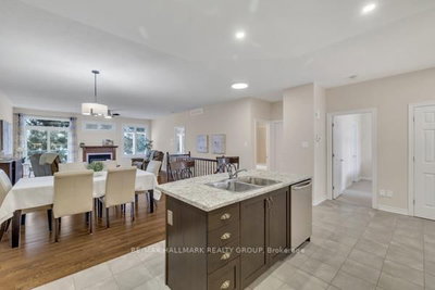 251 Royal Landing Gate • North Grenville, ON photo 8