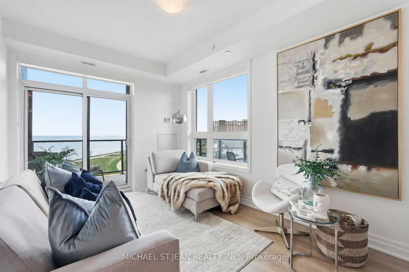 410 - 101 Shoreview Place