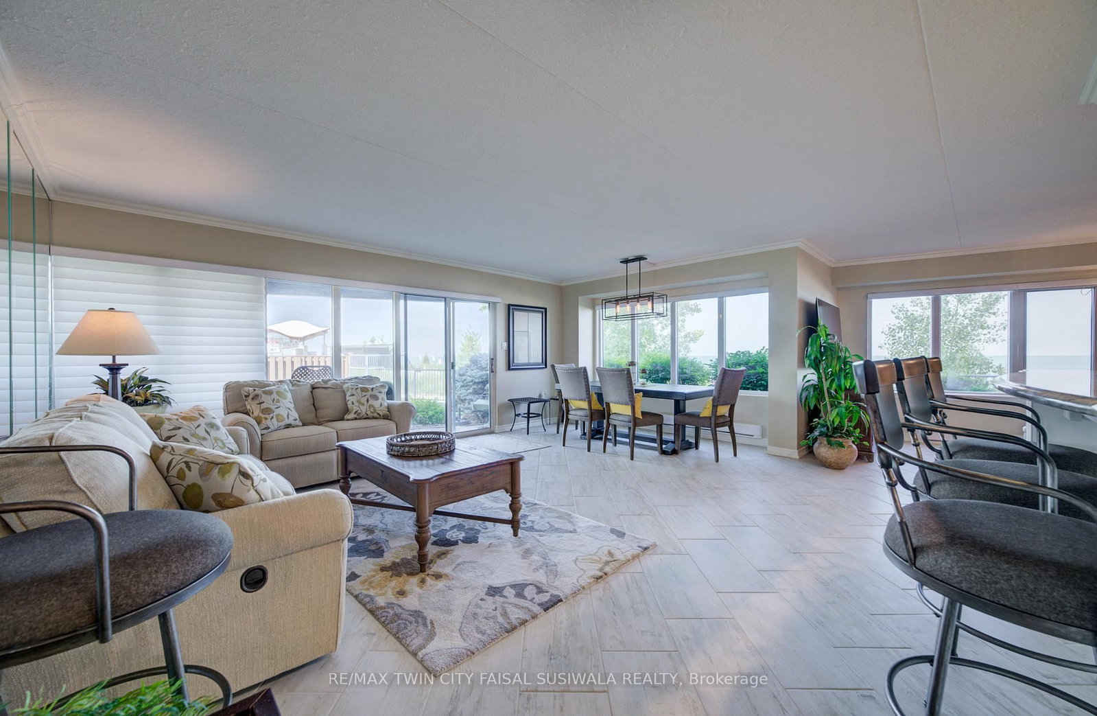 9 PINE Street • #102 • Lambton Shores, ON photo 15