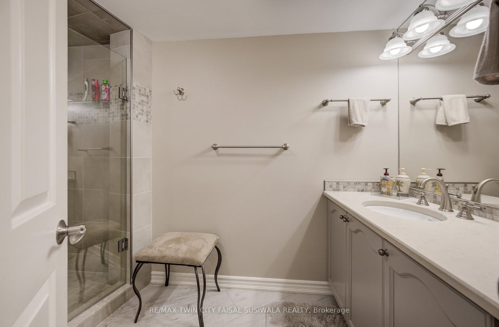 9 PINE Street • #102 • Lambton Shores, ON photo 27