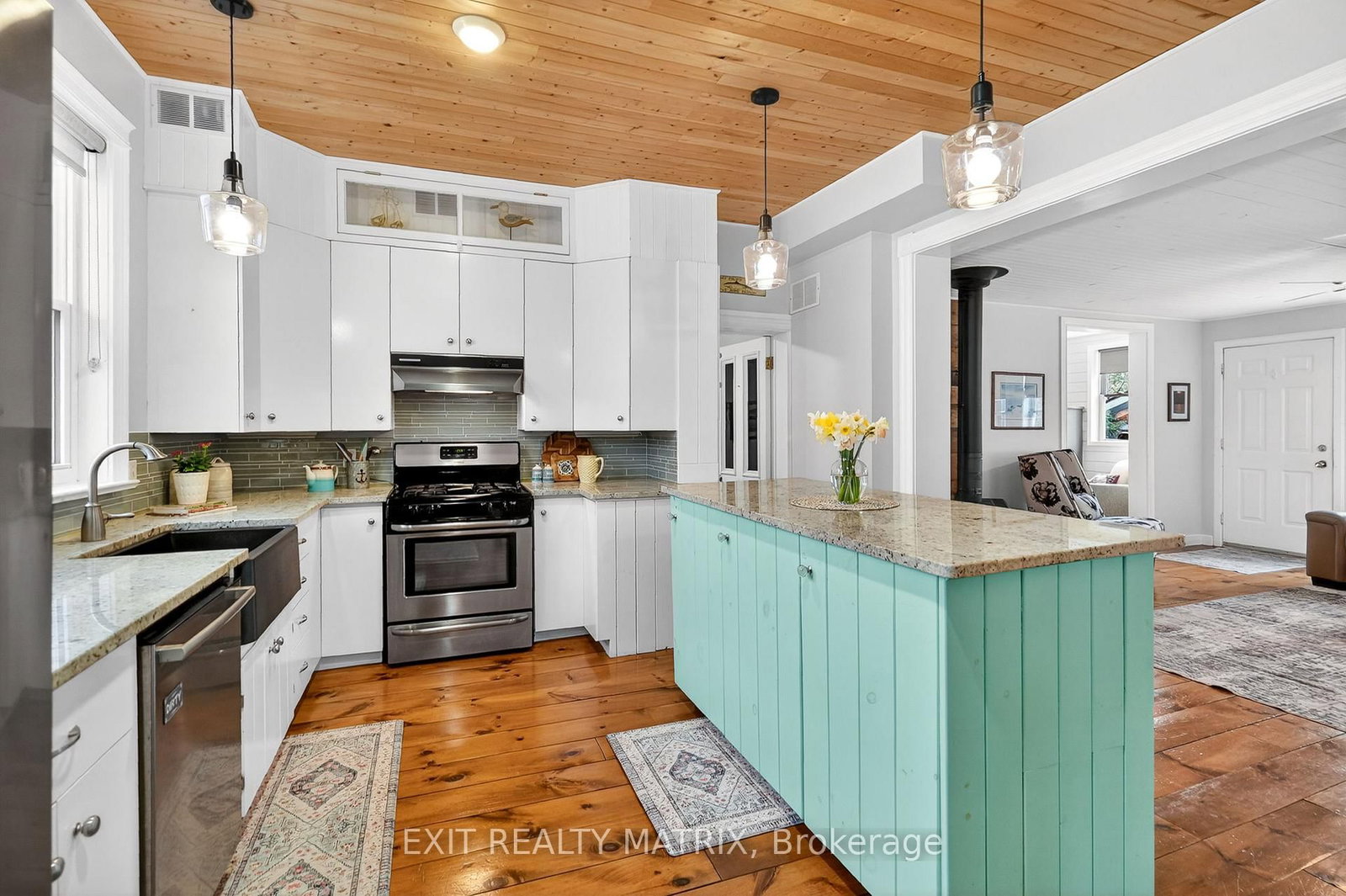 22 E Water Street • Rideau Lakes, ON photo 8