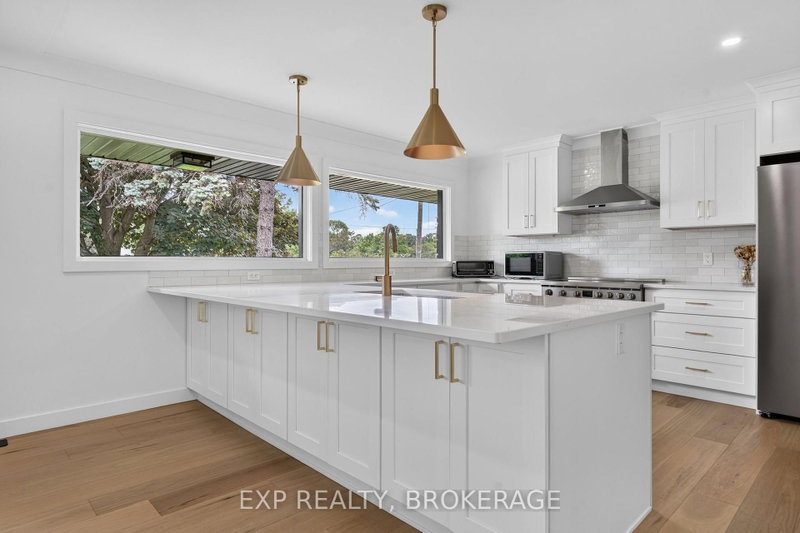 1802 SYDENHAM Road