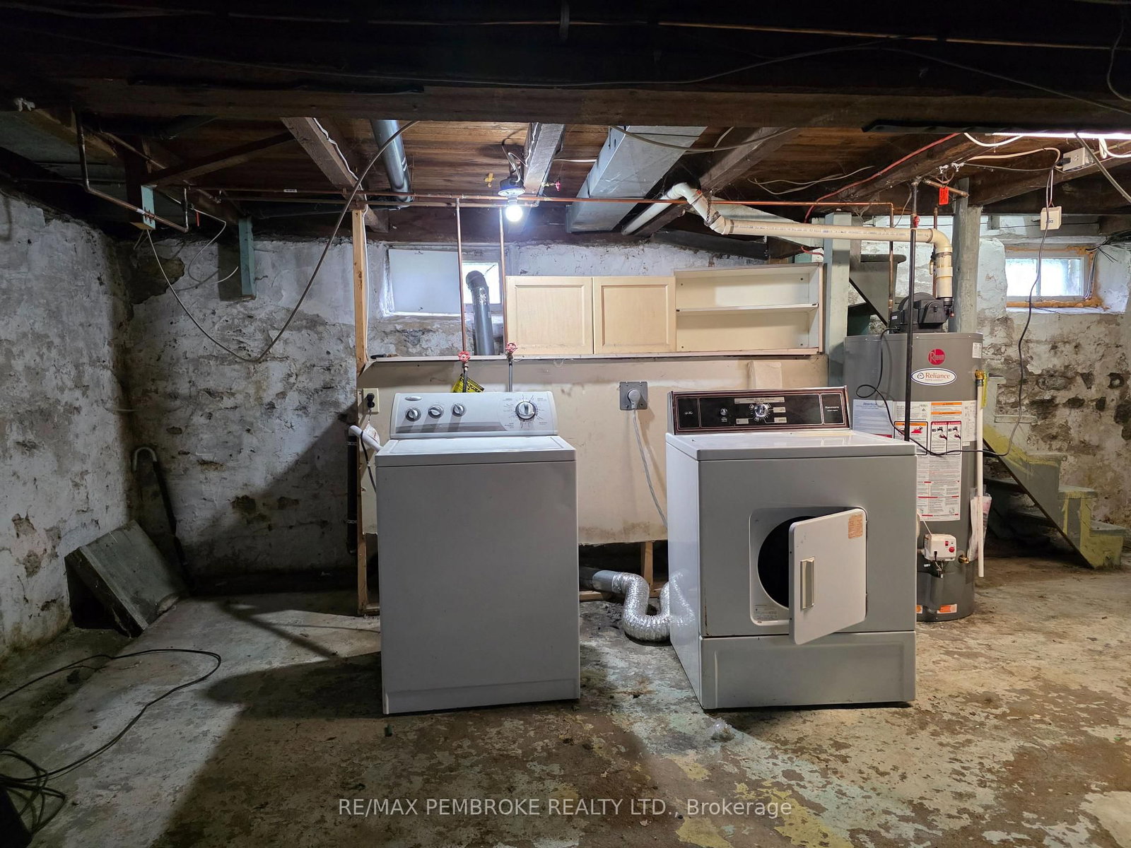 459 Somerset Street • Pembroke, ON photo 36