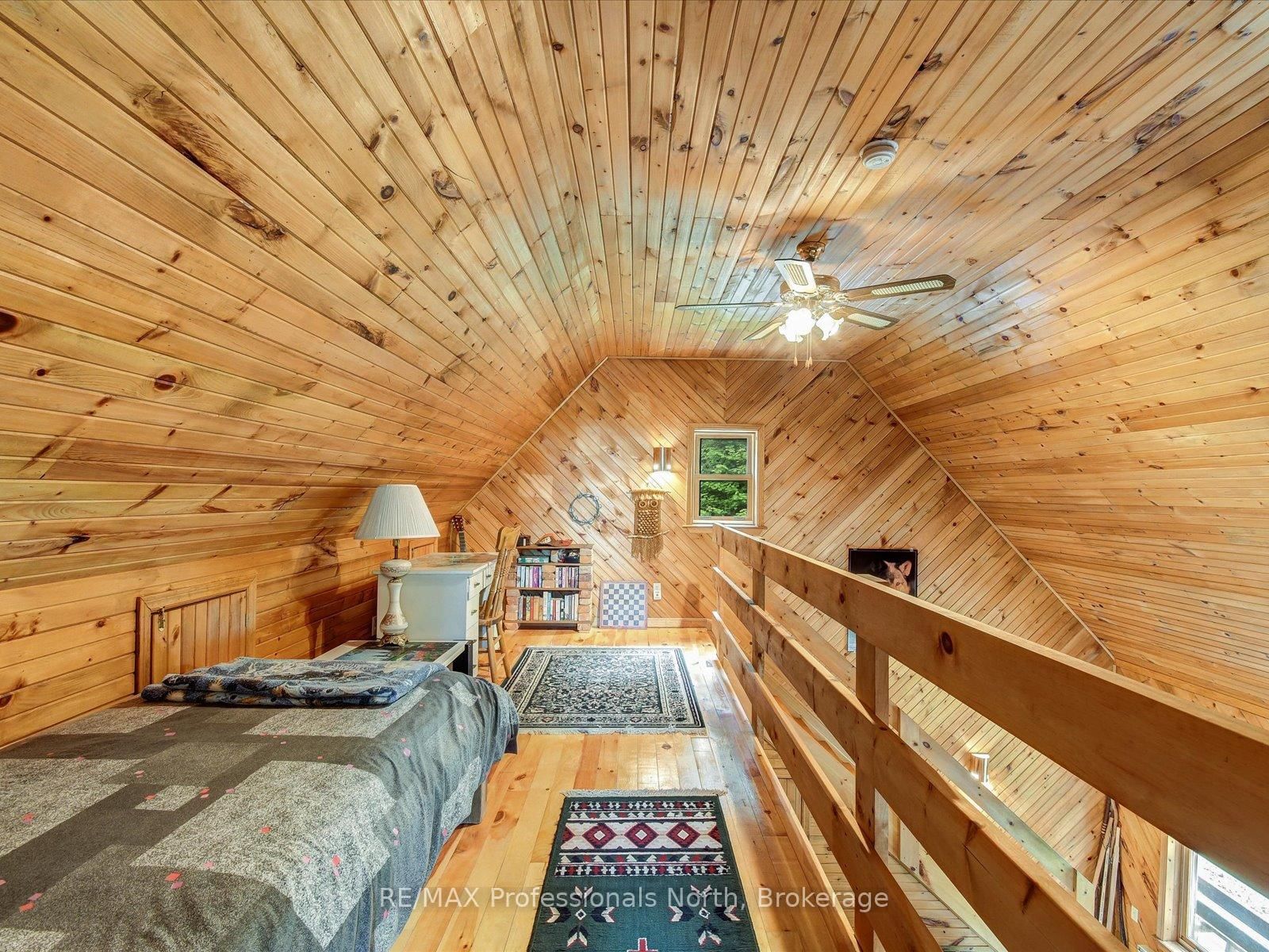 84 Lakeside Lane • South Algonquin, ON photo 16
