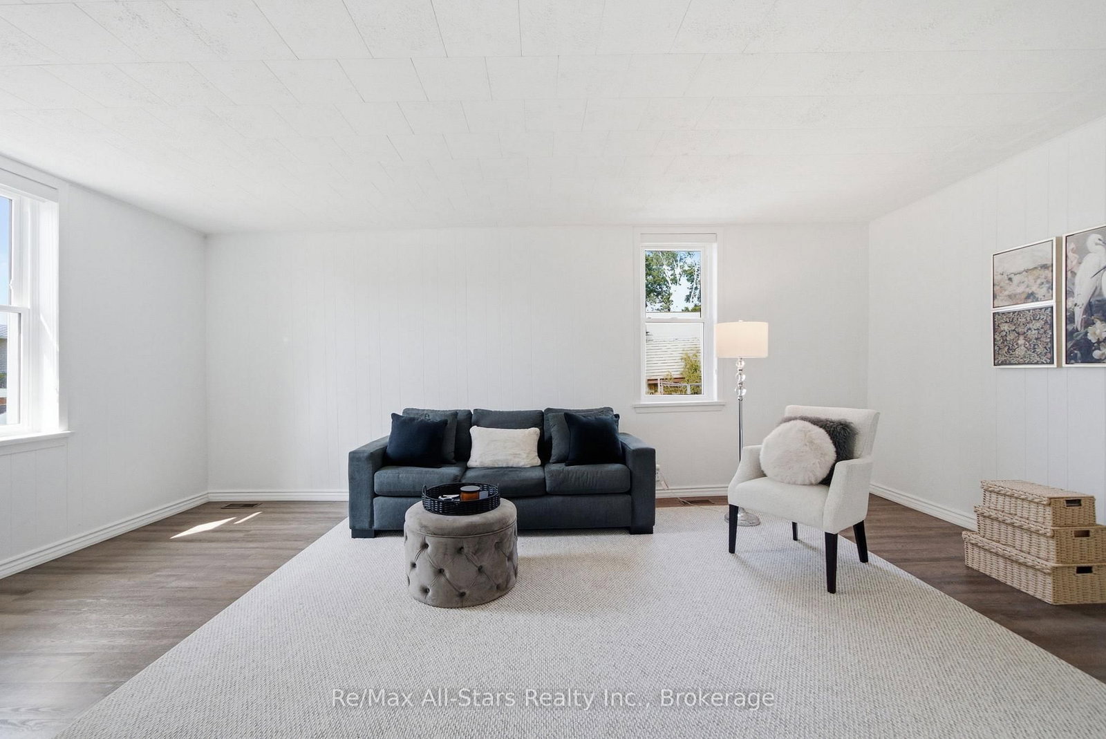 2 Bond Street • Kawartha Lakes, ON photo 10