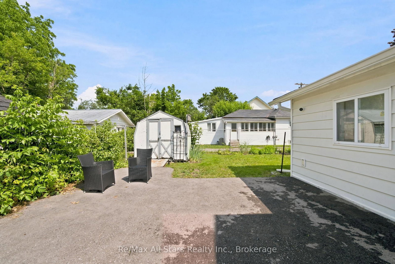 2 Bond Street • Kawartha Lakes, ON photo 30