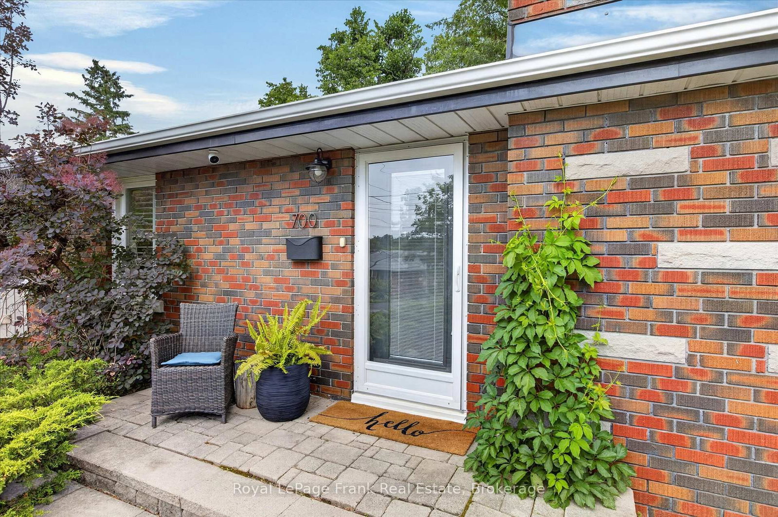 700 Stannor Drive • Peterborough, ON photo 4