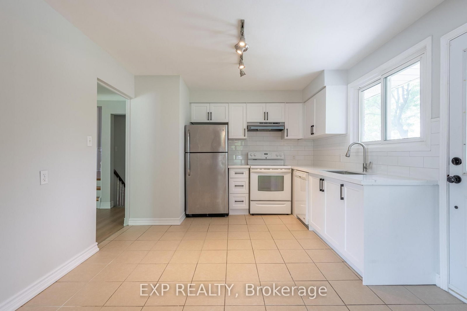 7116 Centennial Street • Niagara Falls, ON photo 15