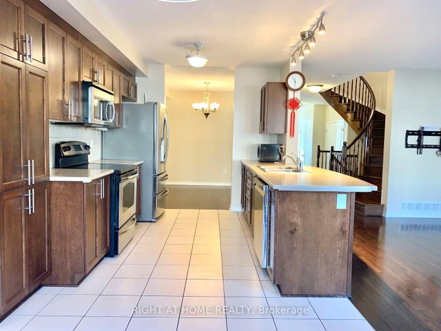 1602 Westhall Way