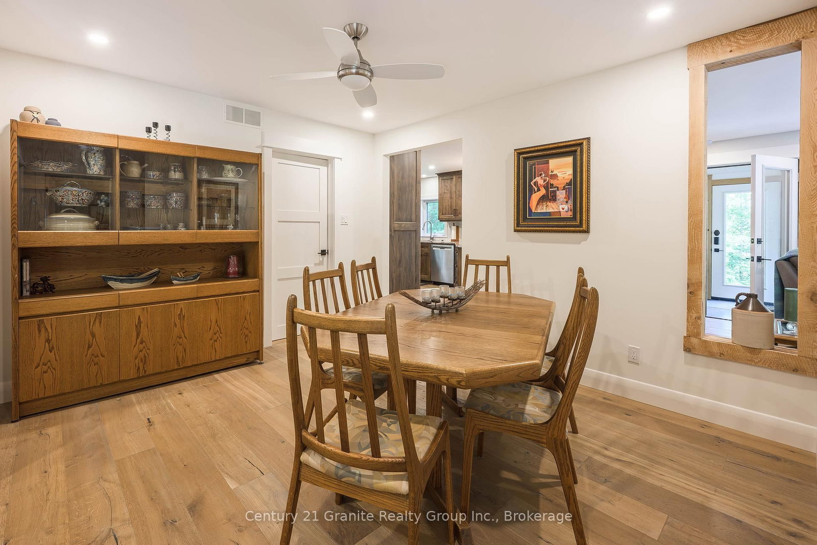 1283 Wonderland Road • Dysart et al, ON photo 18