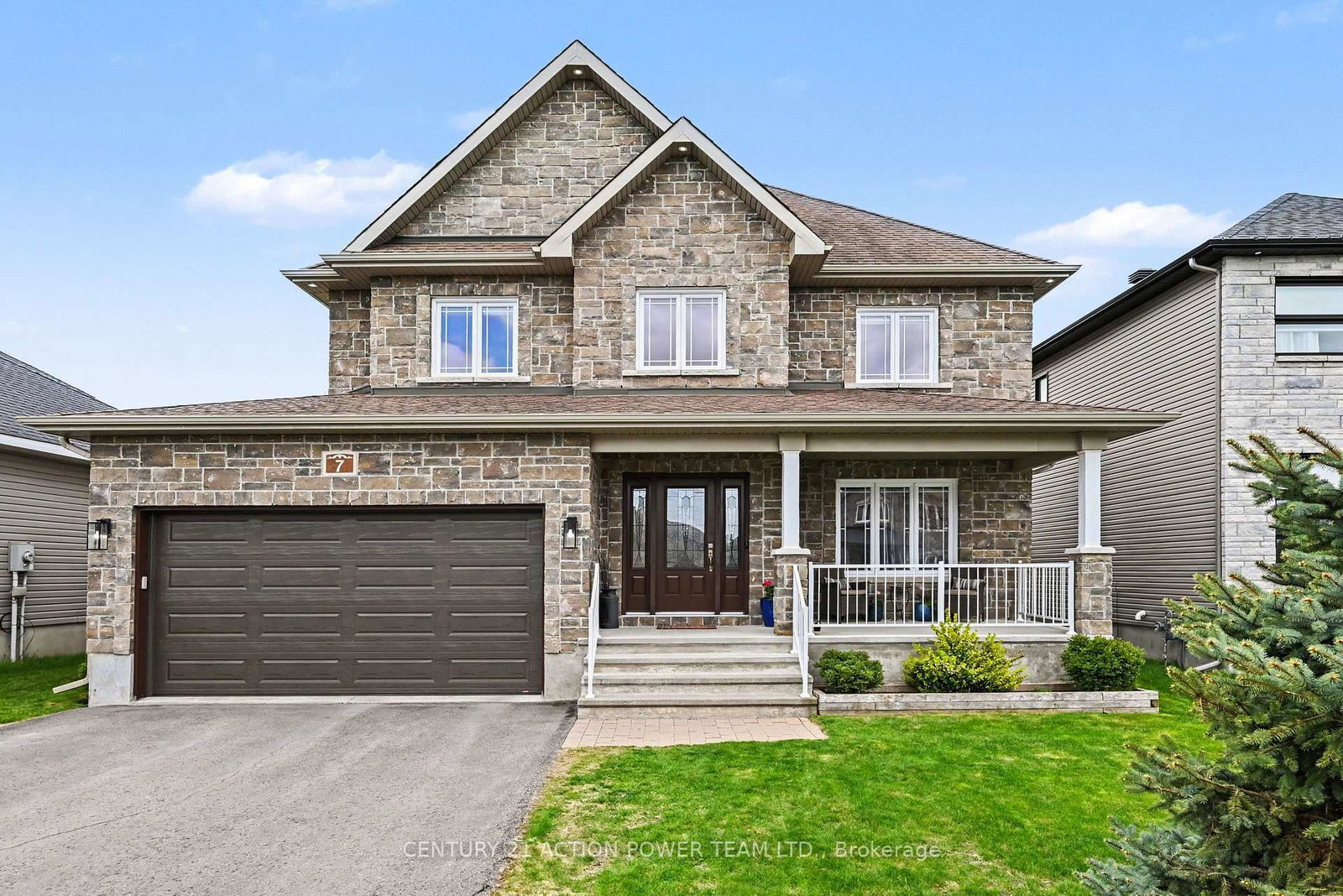 7 Richer Street S • North Stormont, ON photo 1