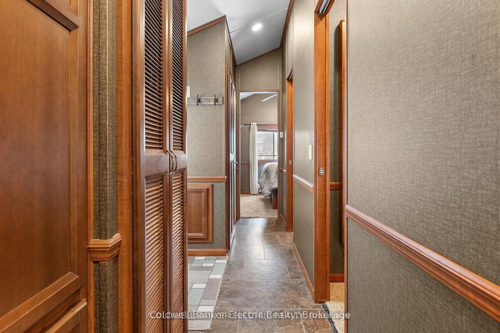 5139 Halstead Beach Road • #485B • Hamilton Township, ON photo 11