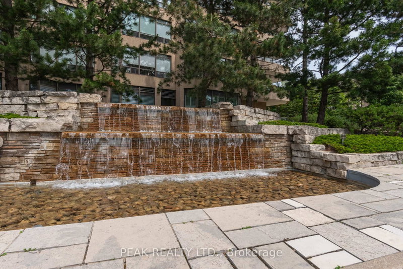 1603 - 6 Willow Street