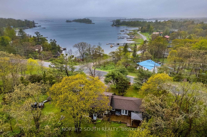 1146 Honey Harbour Road