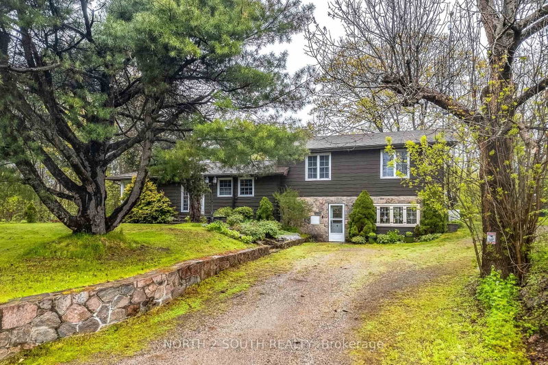 1146 Honey Harbour Road