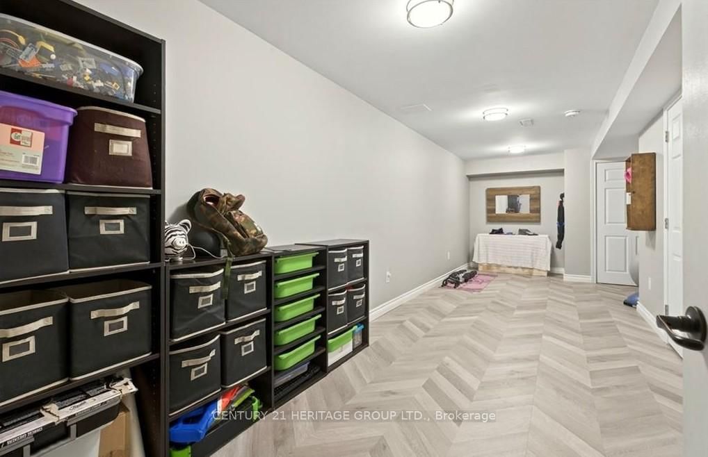 67 MacNeil Court • Haldimand, ON photo 34