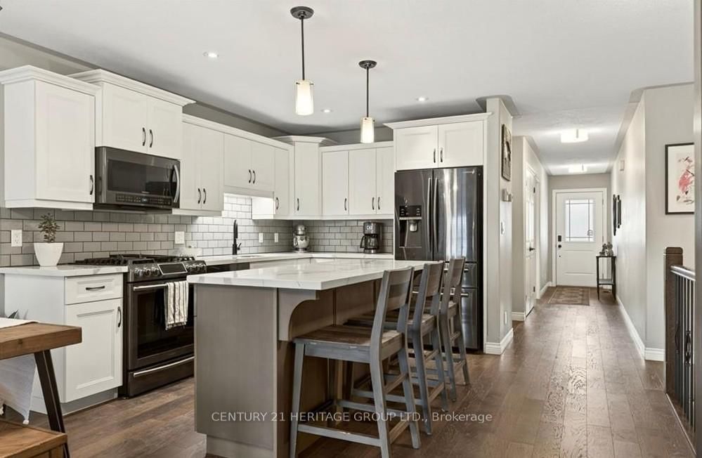 67 MacNeil Court • Haldimand, ON photo 4