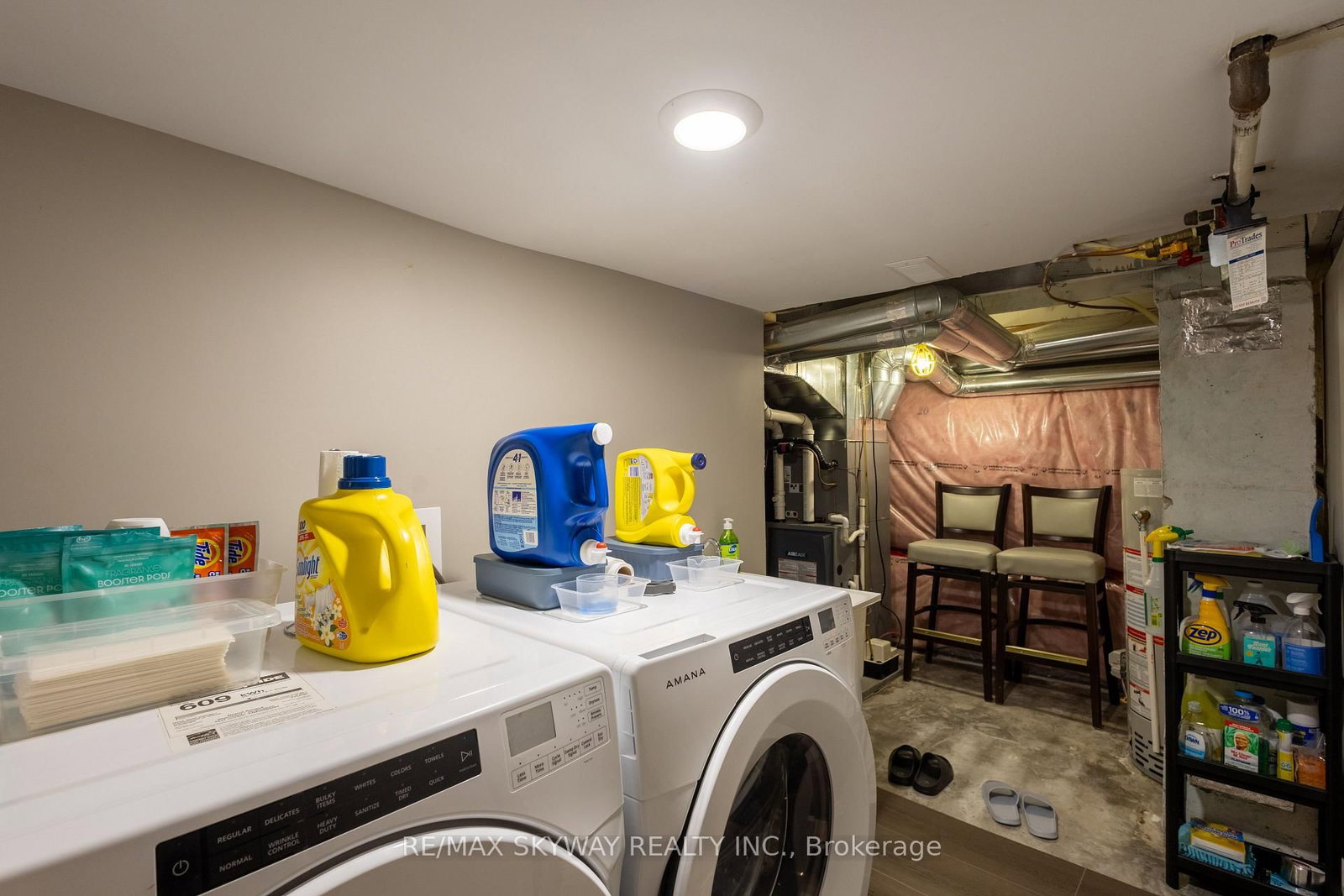 1160 Elm Avenue • Windsor, ON photo 19