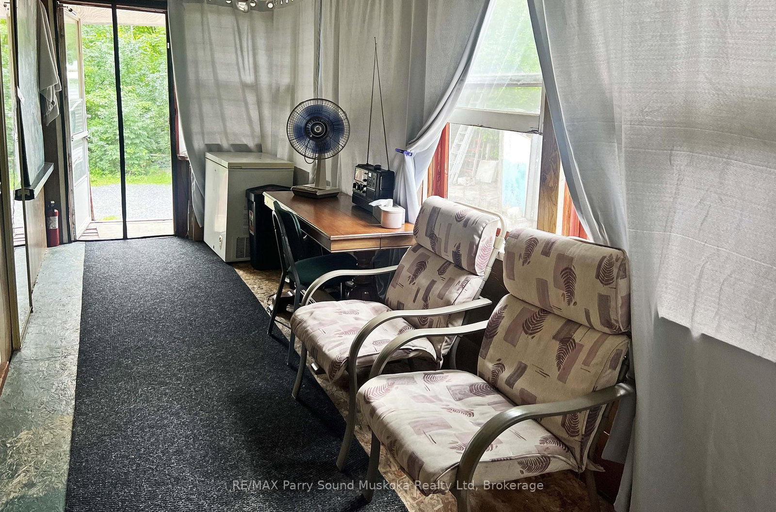 11 Adelaide Street • Parry Sound, ON photo 12