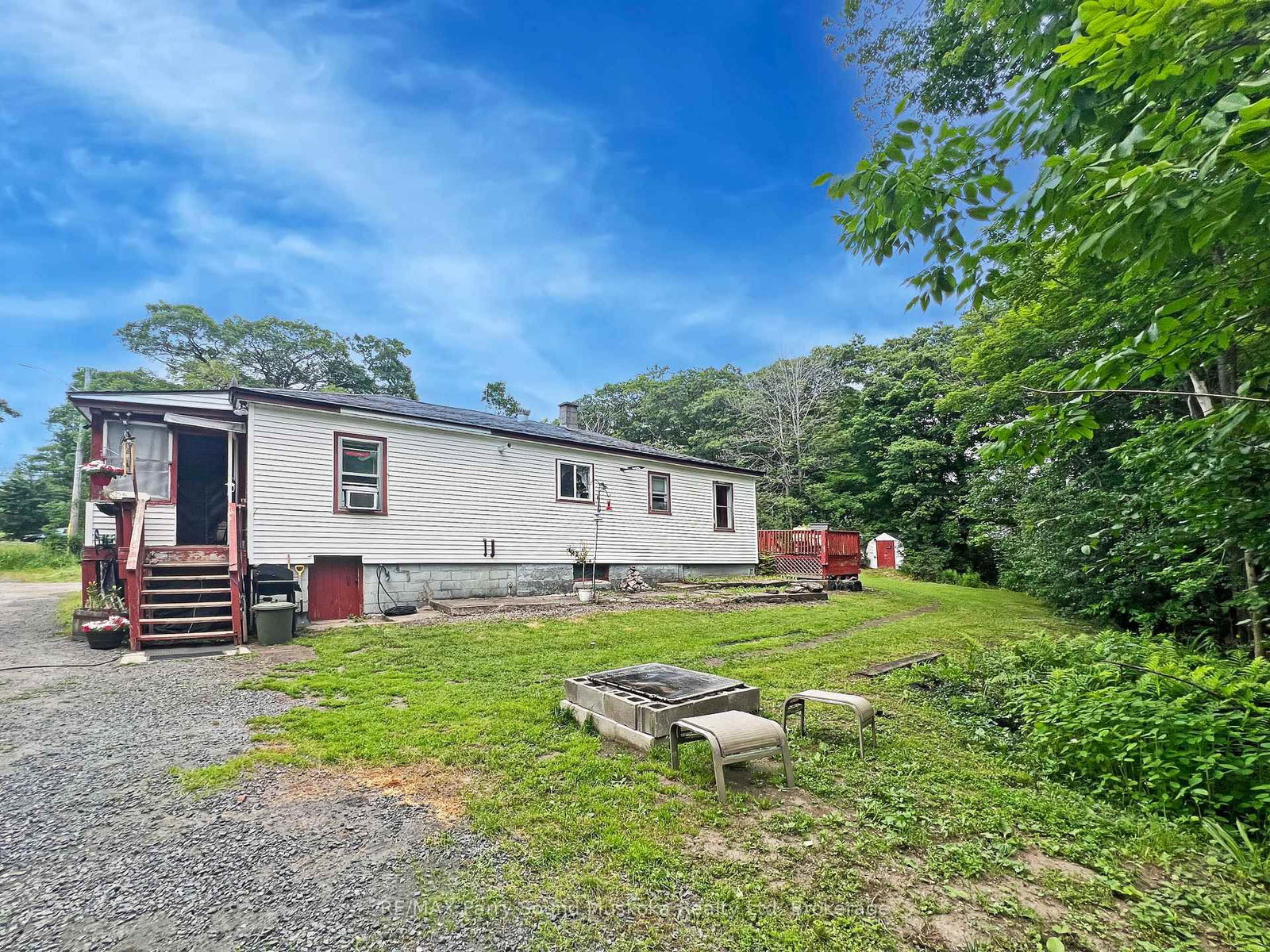 11 Adelaide Street • Parry Sound, ON photo 25