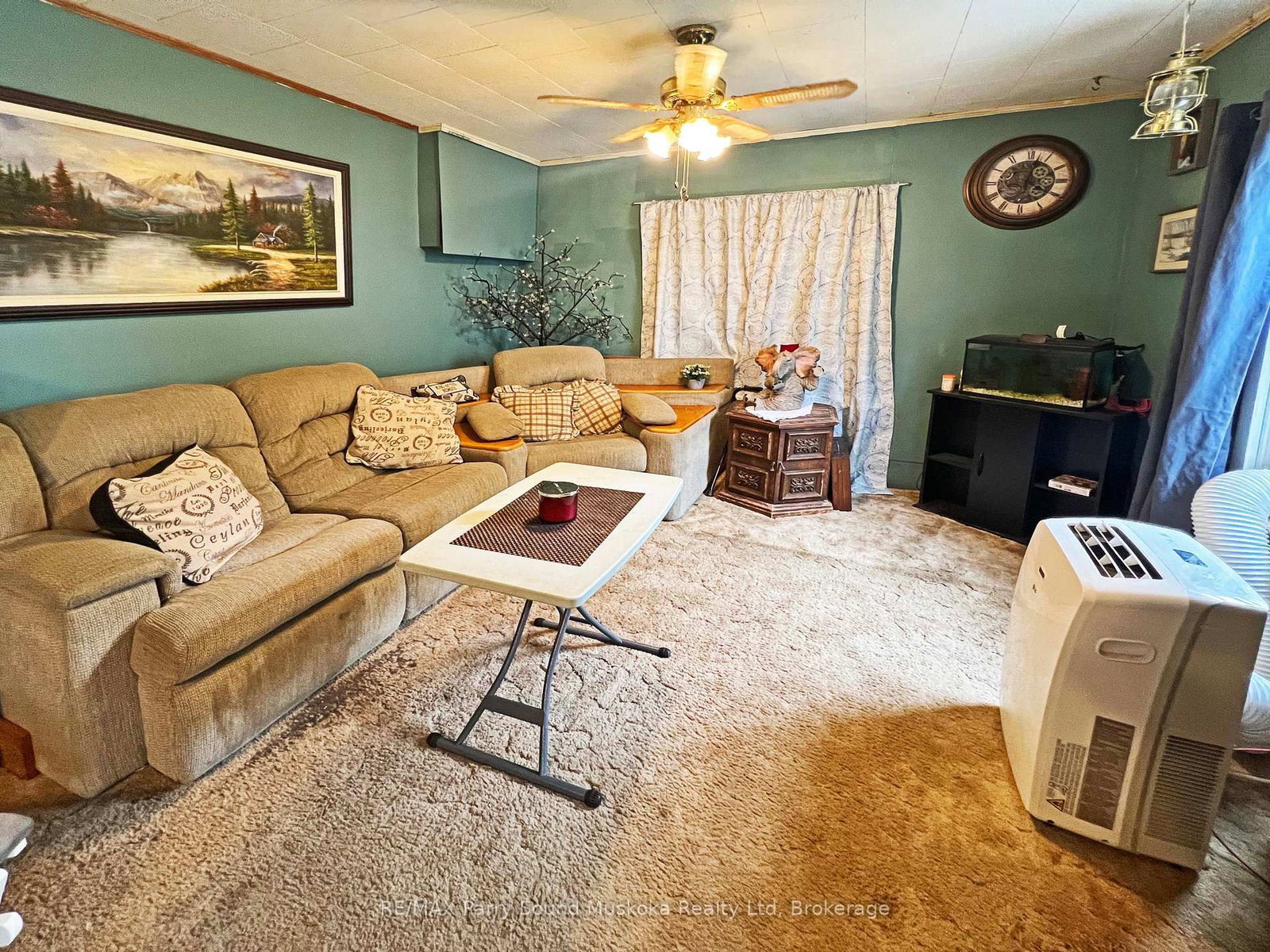 11 Adelaide Street • Parry Sound, ON photo 4