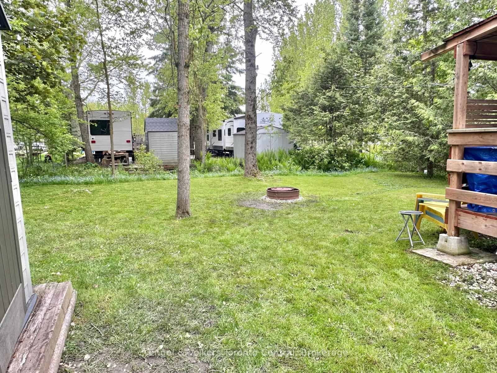 7489 SIDEROAD 5. E • #H 28 • Wellington North, ON photo 21