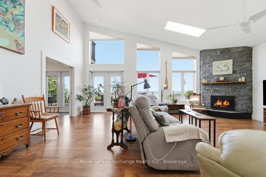 274 Victoria Street • Kincardine, ON photo 24