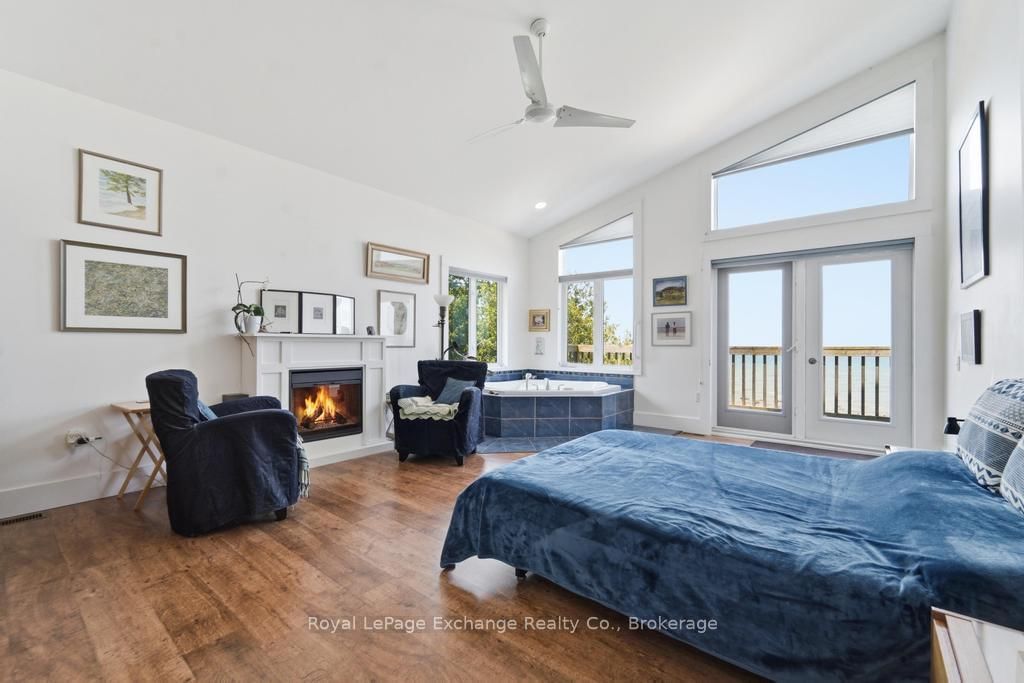 274 Victoria Street • Kincardine, ON photo 37