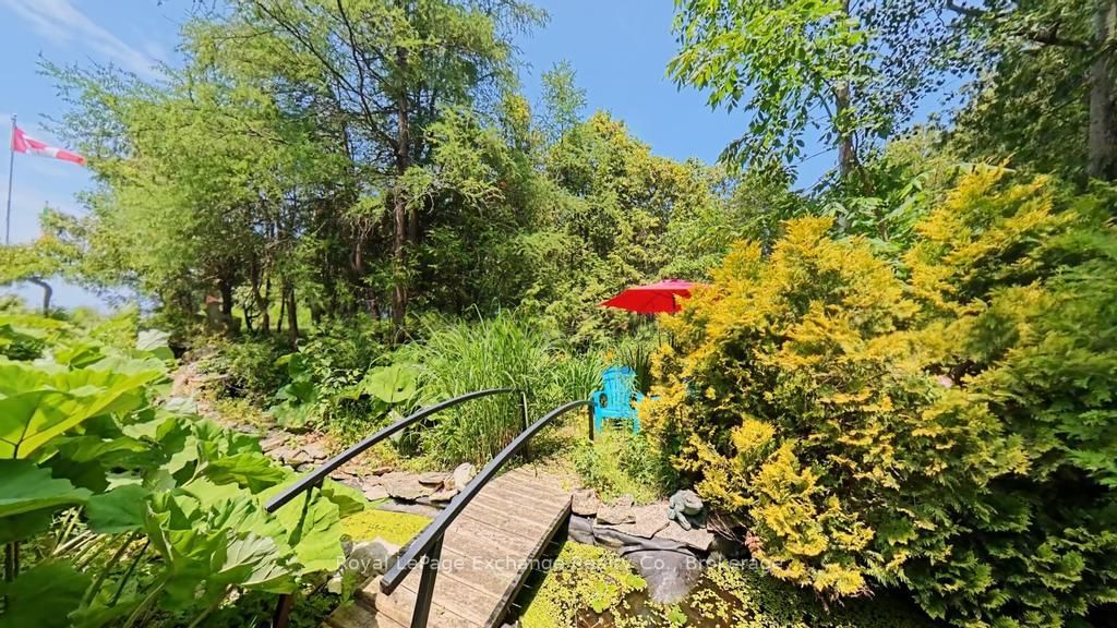 274 Victoria Street • Kincardine, ON photo 8