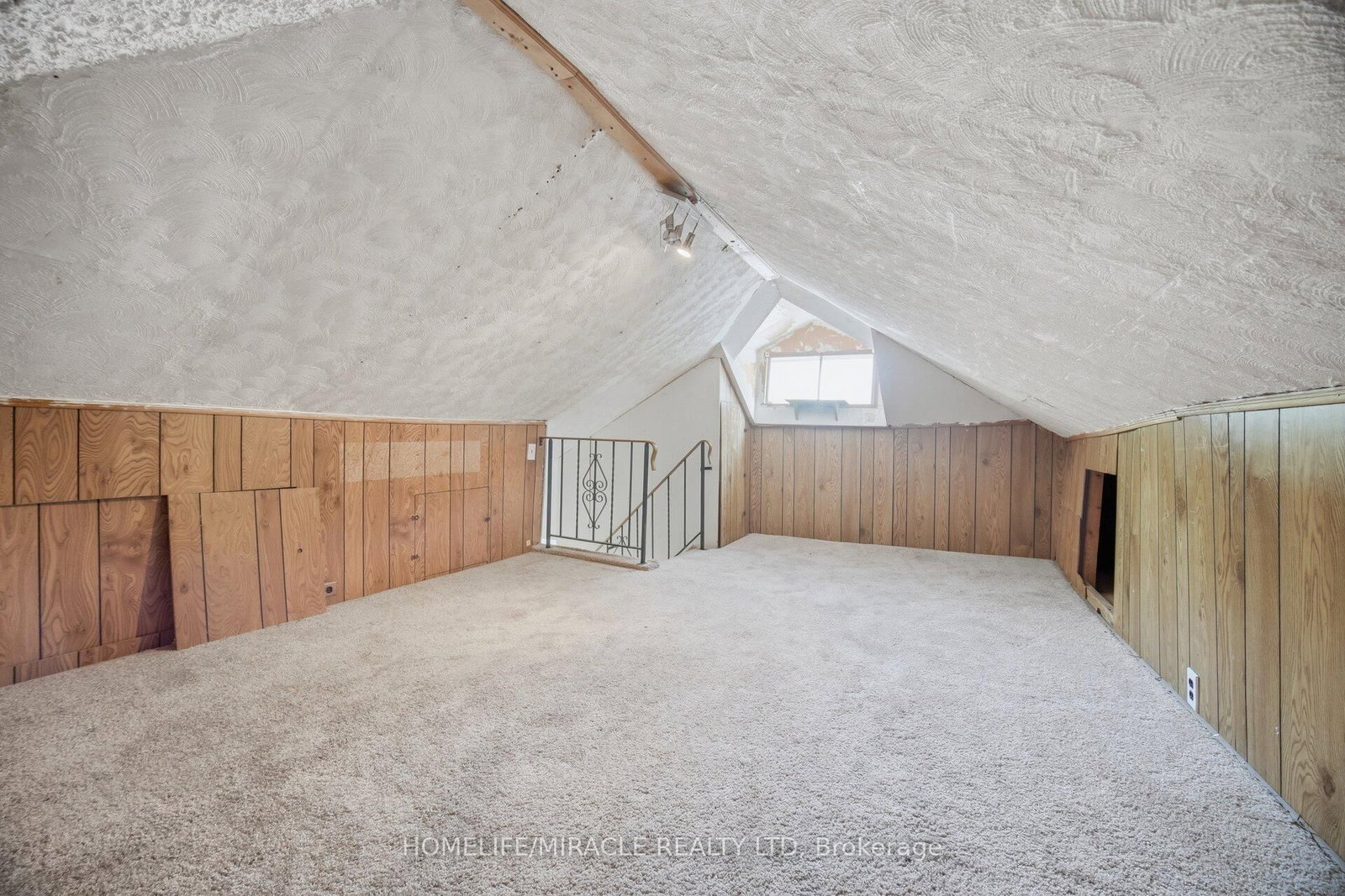 25 Hope Avenue • Hamilton, ON photo 28
