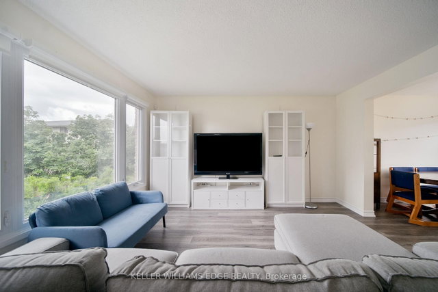 124 Romy Crescent