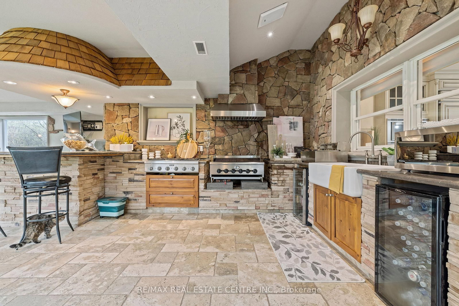 14 Buena Vista Drive • Mono, ON photo 13