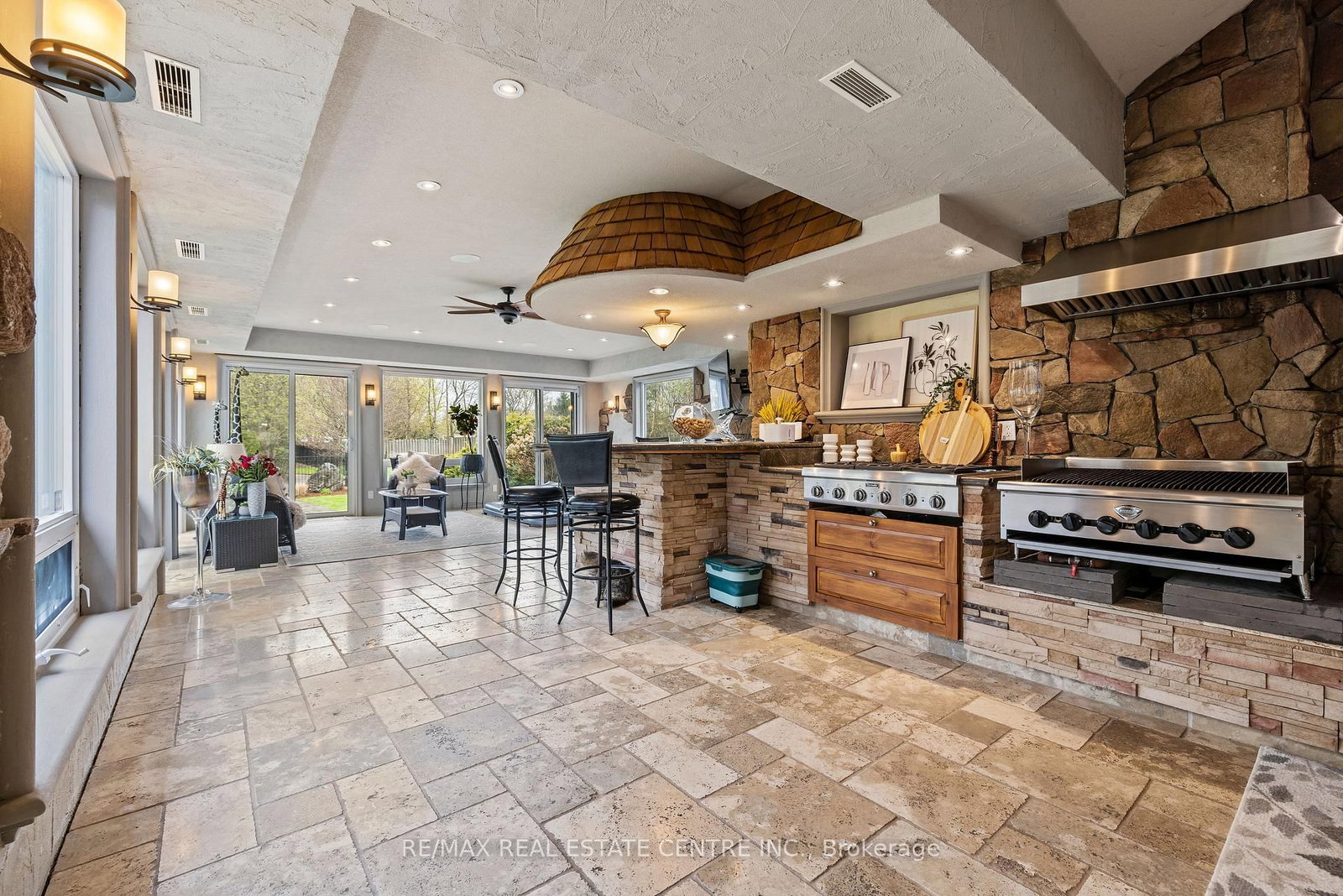 14 Buena Vista Drive • Mono, ON photo 14