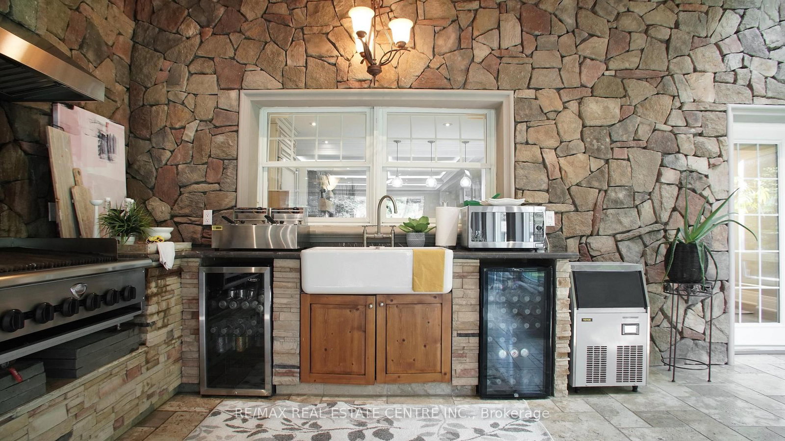 14 Buena Vista Drive • Mono, ON photo 20