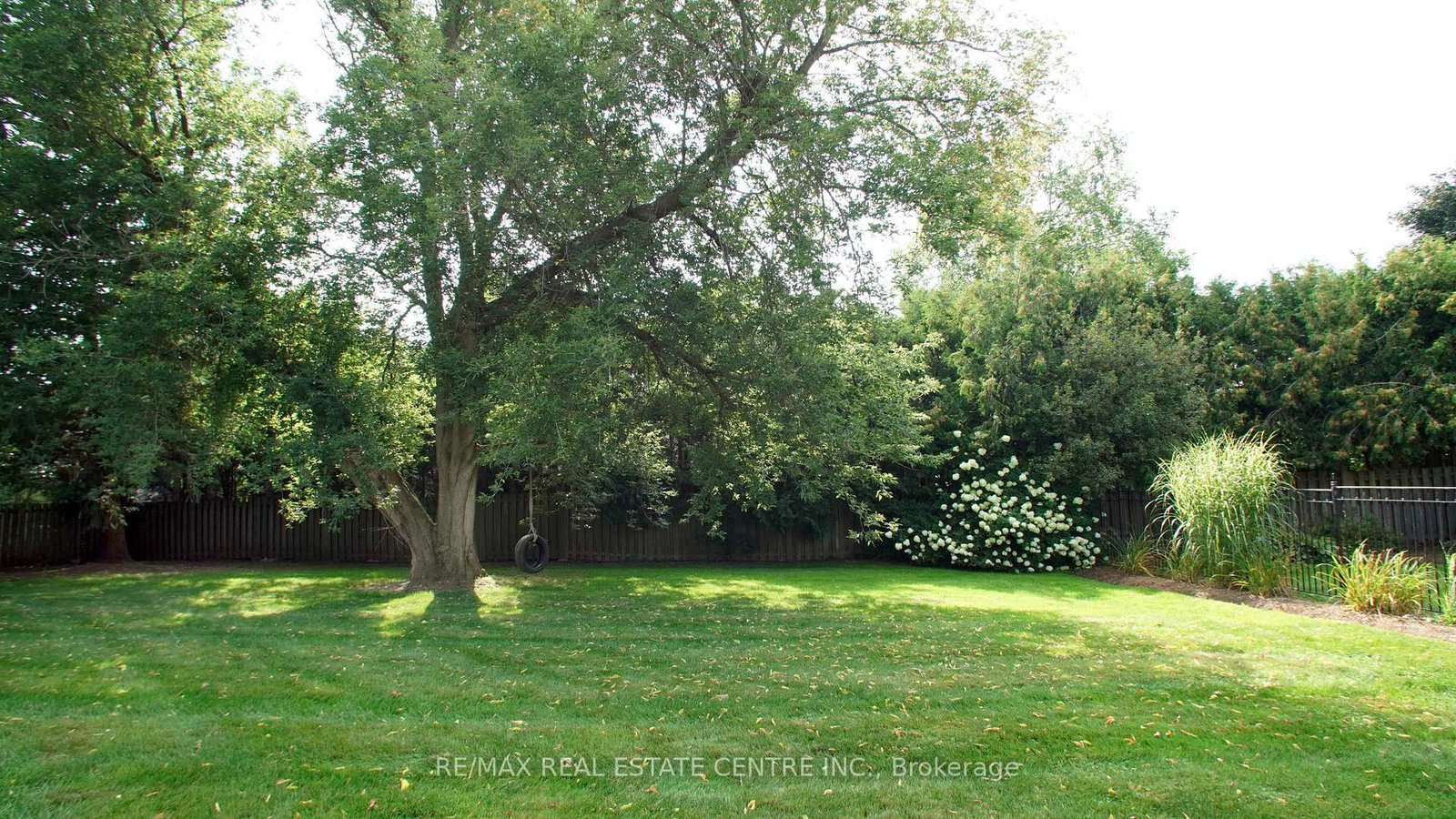14 Buena Vista Drive • Mono, ON photo 31