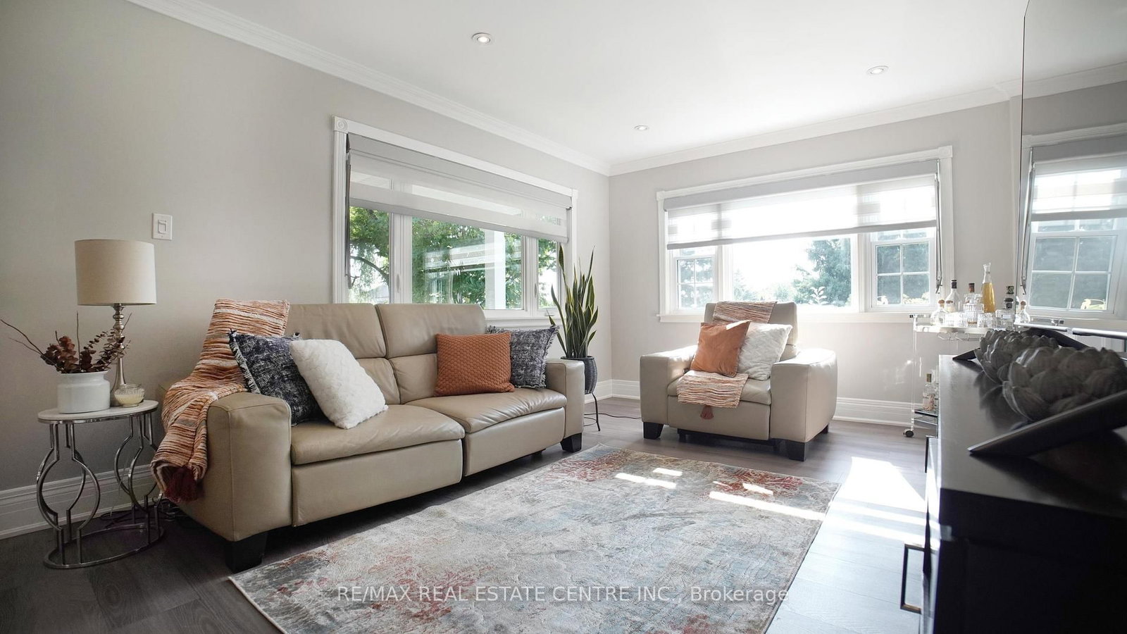 14 Buena Vista Drive • Mono, ON photo 7