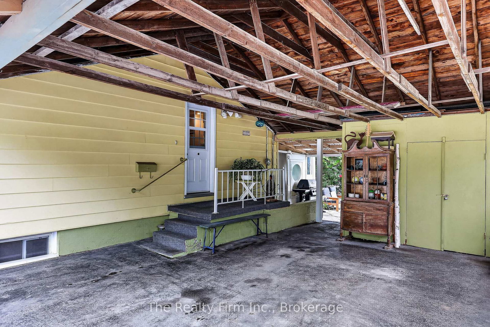 205 George Street • Ingersoll, ON photo 5