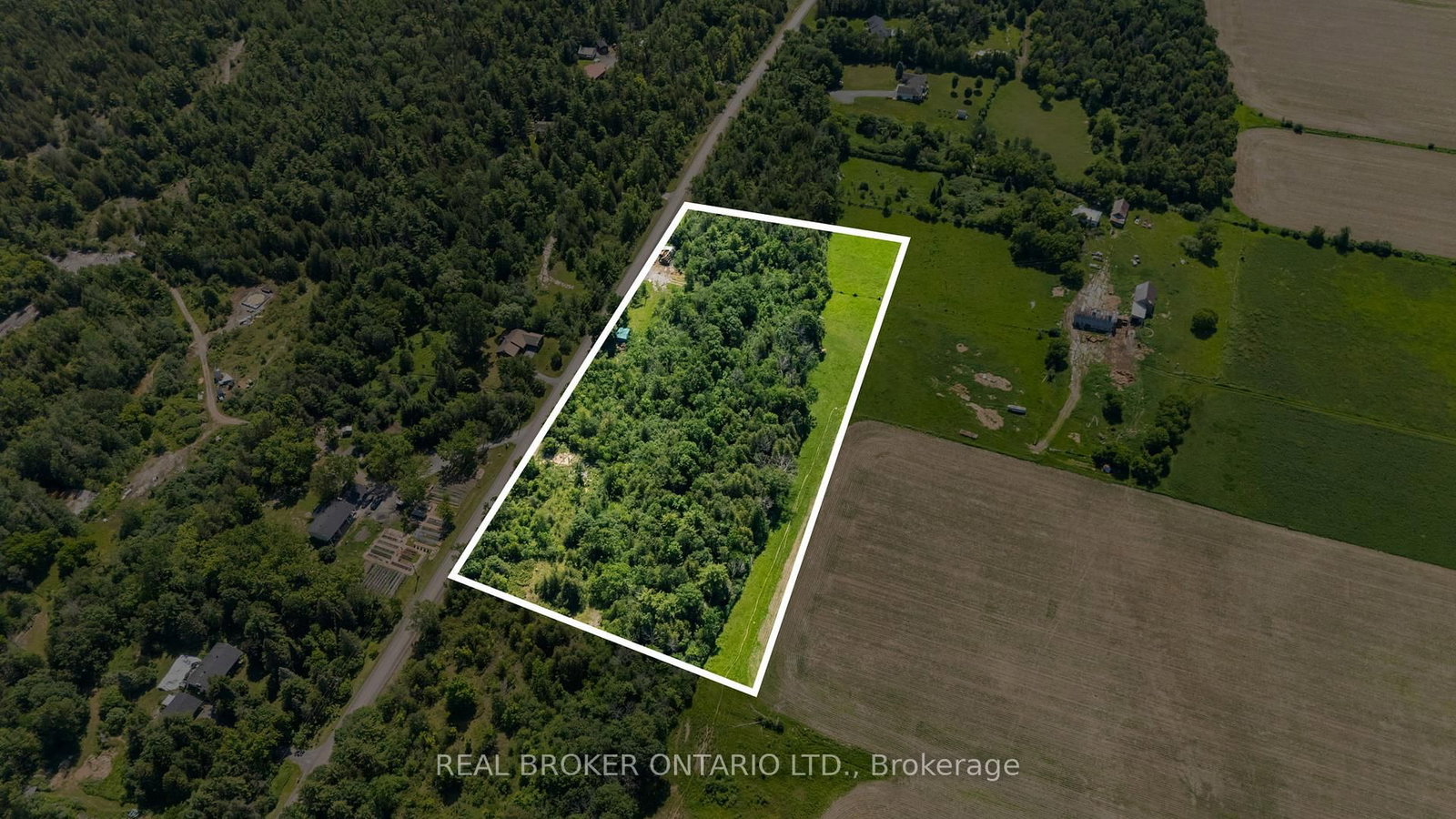 4983 Stonecrest Road • Ottawa, ON photo 5