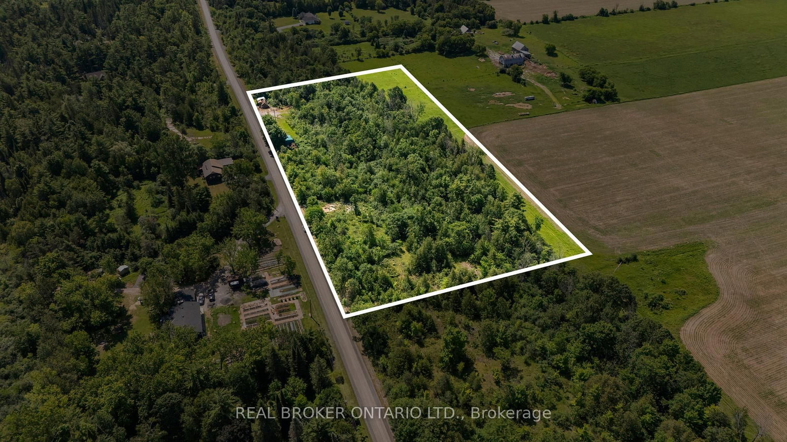 4983 Stonecrest Road • Ottawa, ON photo 8