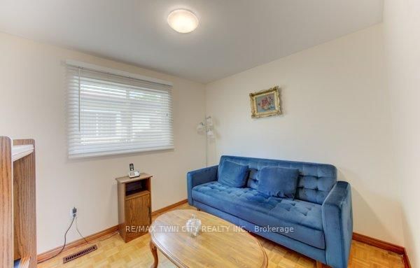 141 Hazelglen Drive • Kitchener, ON photo 26