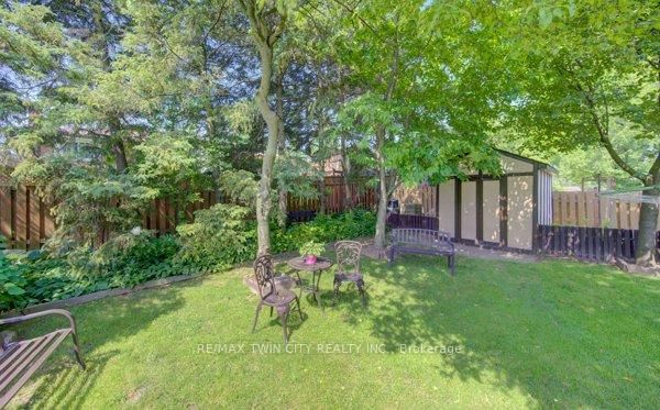 141 Hazelglen Drive • Kitchener, ON photo 42